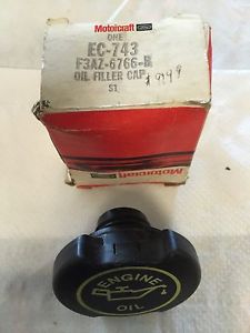 Nos f3az-6766-b  ford oil filler cap. 1983 1984 1985 1986 1987 1988 1989 1990