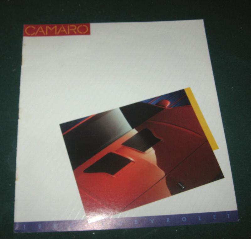 1986 chevy camaro sales brochure; iroc z;  z28; berlinetta; sport coupe; 20 pgs