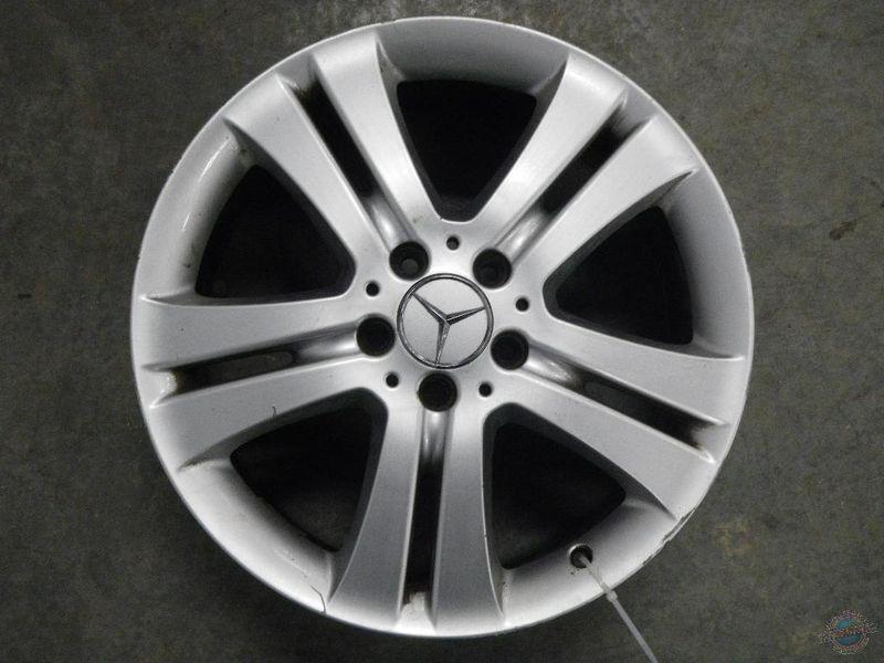 (1) wheel mercedes r-class 907526 06 alloy 85 percent