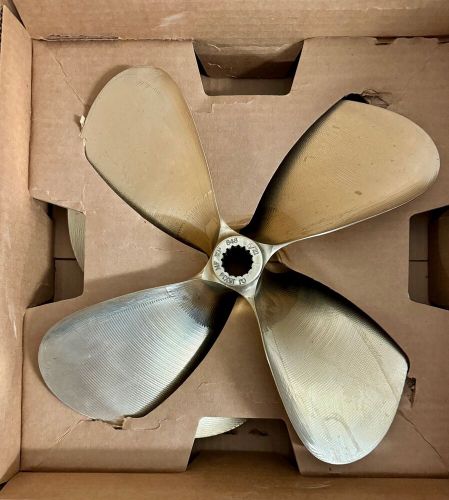 Oj wake pro v3 848 15 x 14 4 blade inboard propeller splined  bore new-in box