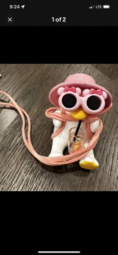 Cool swinging duck car hanging ornament, pendant interior rearview mirror decora