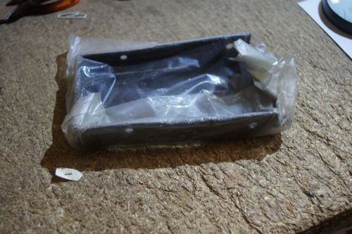 Suzuki genuine vs700 vs750  plastic tool kit box cover top  47430-38a12  nos