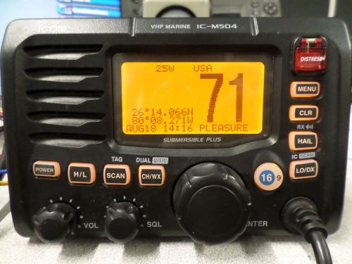 Icom ic-m504a marine dsc vhf transceiver with front attached microphone*