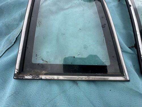 1981 - 1987 gbody buick regal vinyl top quarter glass w/frames oem genuine gm