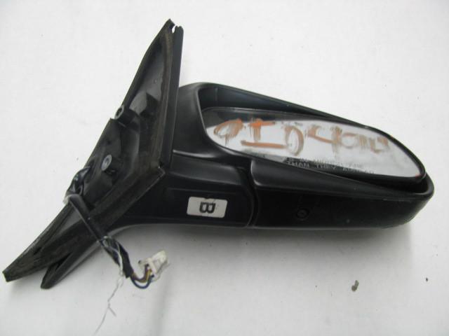 Side view mirror stanza 1990 90 91 92 right