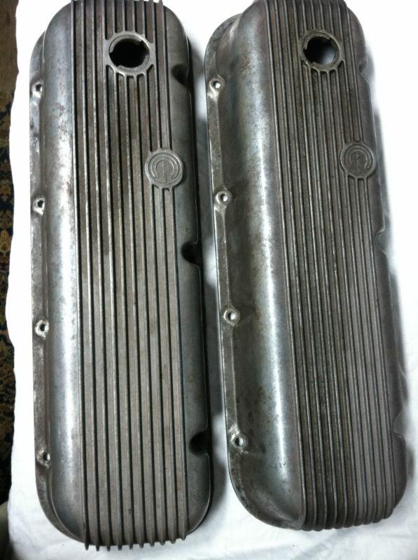 Cal custom finned valve covers perfect condition vintage 40-2100 big block chevy