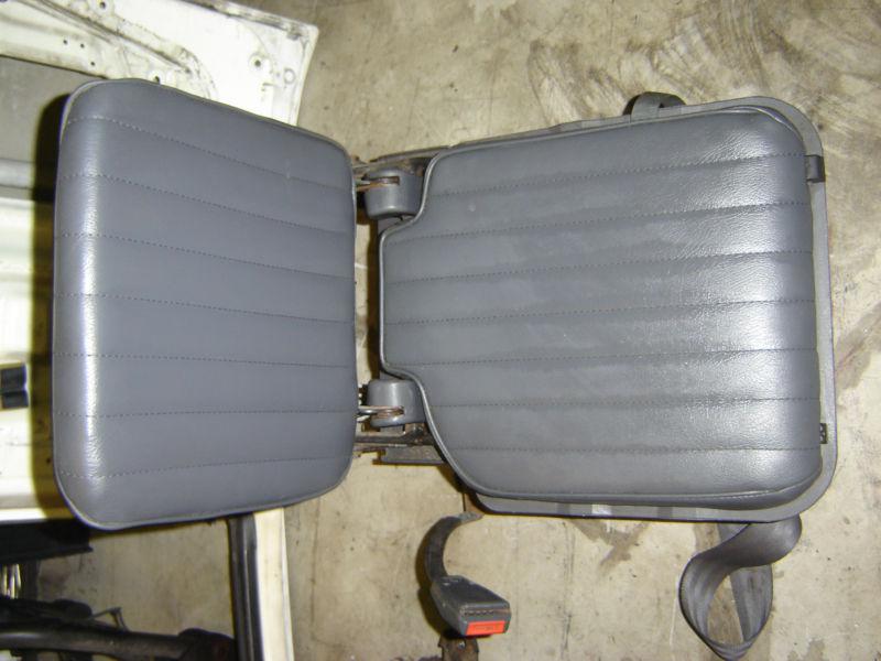 Nissan hardbody d21 king cab jump seats grey pair