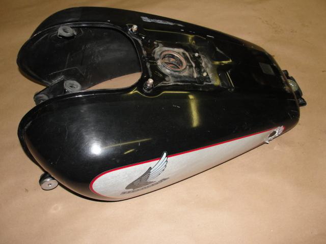 85 honda vt 1100 c shadow   gas fuel tank 