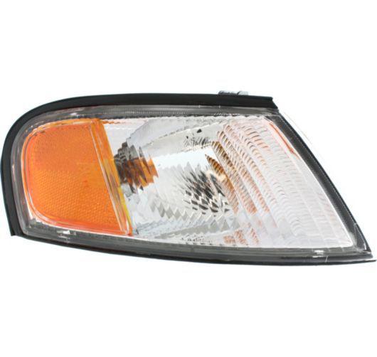 98 99 nissan altima right corner light lamp turn signal passenger side assembly