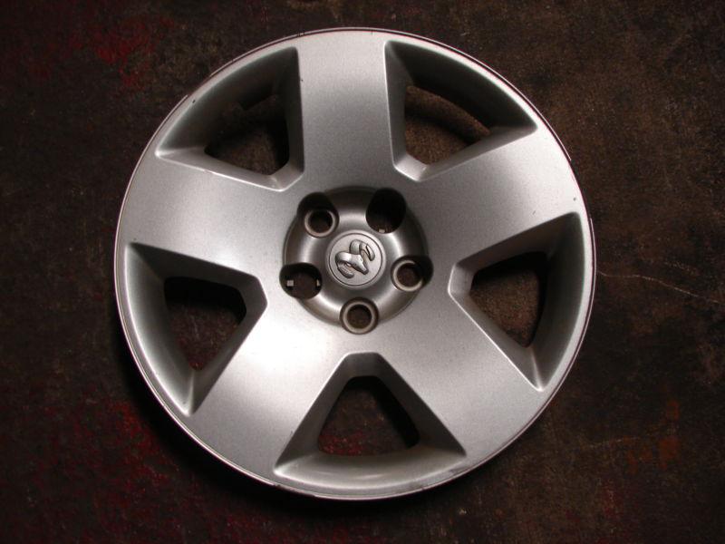 1-   17" dodge charger magnum  hubcap hubcaps 8032