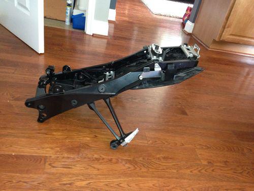 09 11 12 13 2009 2011 2012 suzuki gsxr 1000 subframe pegs peg frame 2013