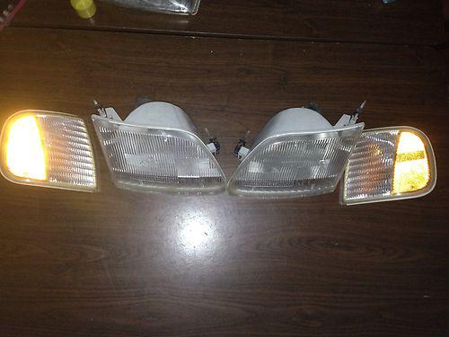 Expedition headlight and corner marker oem 4pcs set