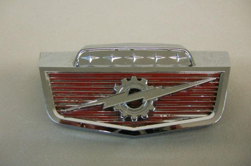 Vintage 1961-1966 ford fomoco truck chrome hood emblem ornament citb-16607-b 