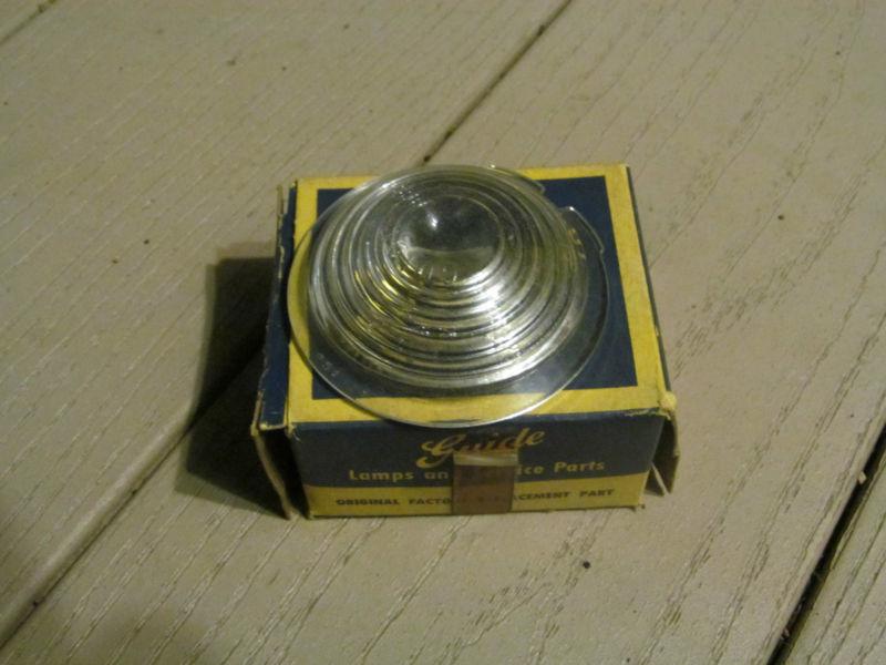 Nos guide 1332601 glass lens.  studebaker chevrolet ford dodge buick hudson nash