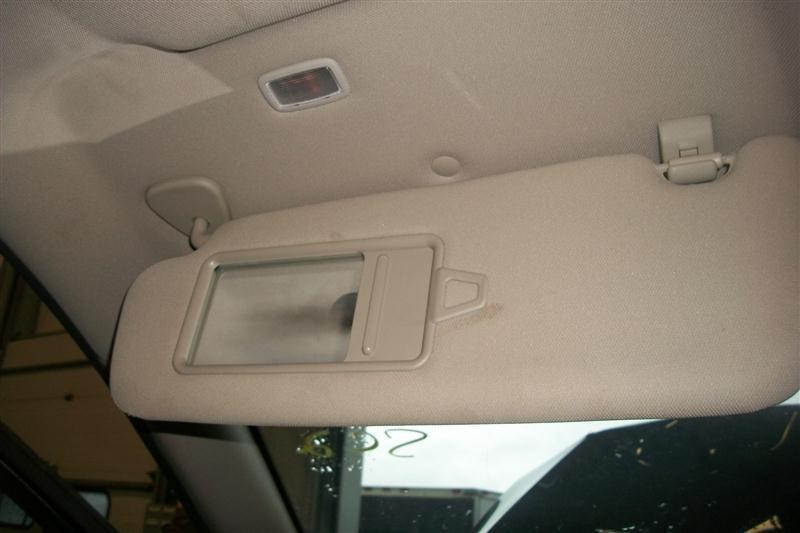 08 hyundai veracruz driver sun visor/shade 1000674