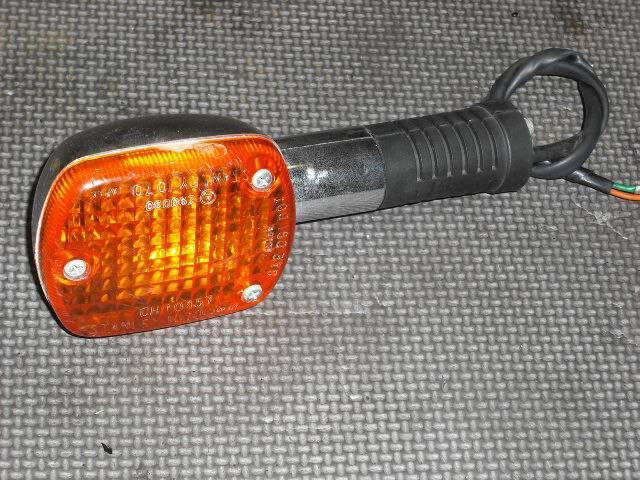 Honda v65 magna vf1100c left rear signal blinker light lamp *free shipping*