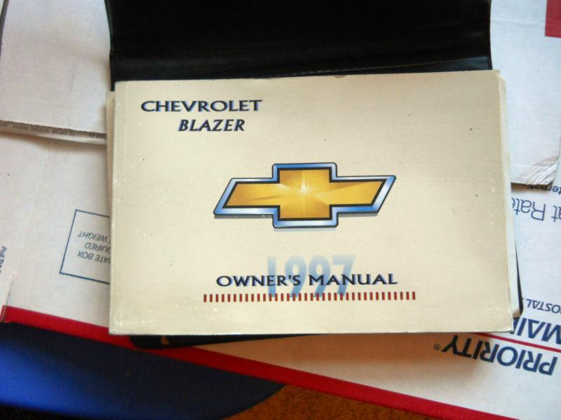 1997 97 chevrolet chevy blazer owners manual guide literature oem 1 day hand