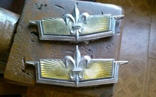 1977 78 79 chevrolet caprice  emblems 