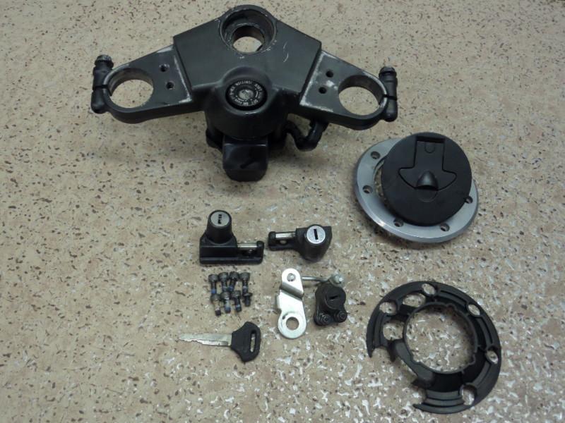 2009 kawasaki ninja ex500r lock set w/ key