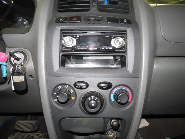 2003 fits hyundai santa fe radio trim dash bezel 2603343