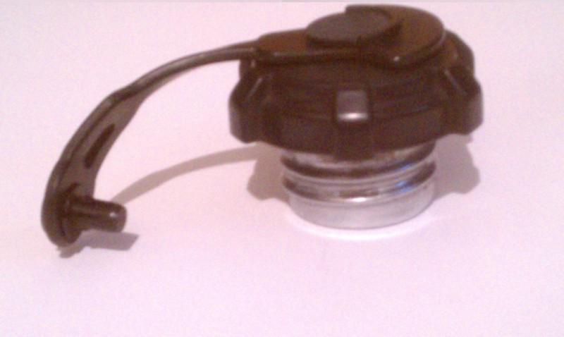 Oem nissan infiniti fuel gas cap