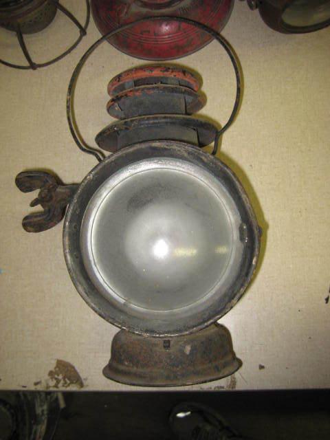 Lqqk! vintage dietz union driving lamp w bracket handle kerosene old parts light