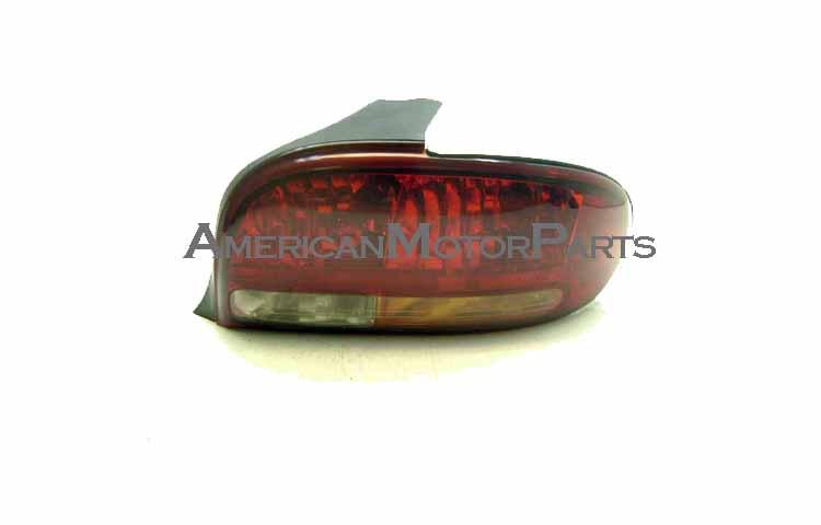 Right passenger side replacement tail light 98-02 oldsmobile intrigue 16524098