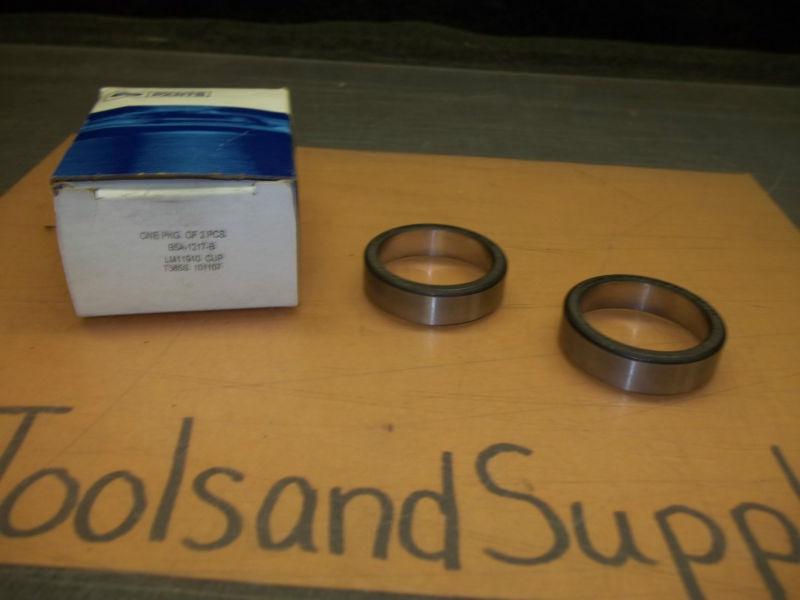 New genuine ford b5a-1217-b bearing cup (2 pieces)