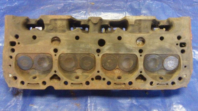 3951598 chevy 400 cu. in small block chevy cylinder head 