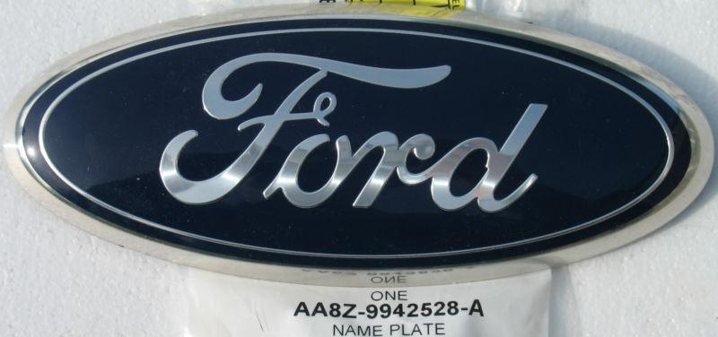 08-11 ford econo ven emblem 9 - 5/16