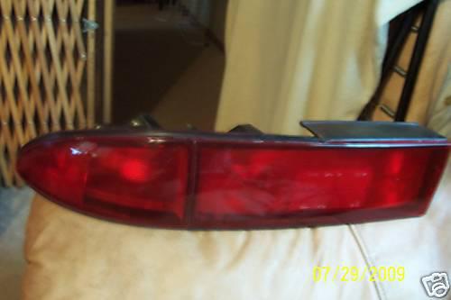 97 - 3000 gt - stealth -tail light  - passen /side nice