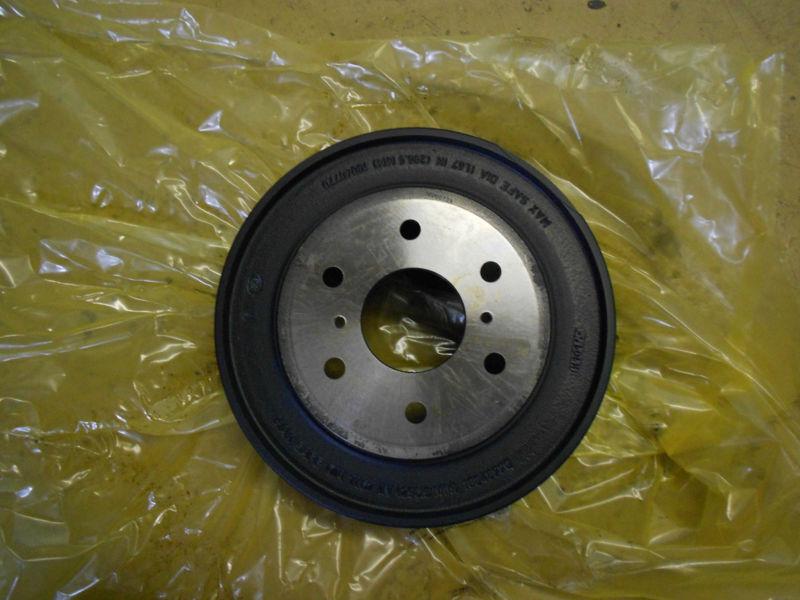 Gm 19133374 - rear brake drum set, ac-delco part # 177-0916