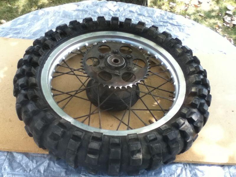 1982 suzuki dr250z dr250 back wheel and rim