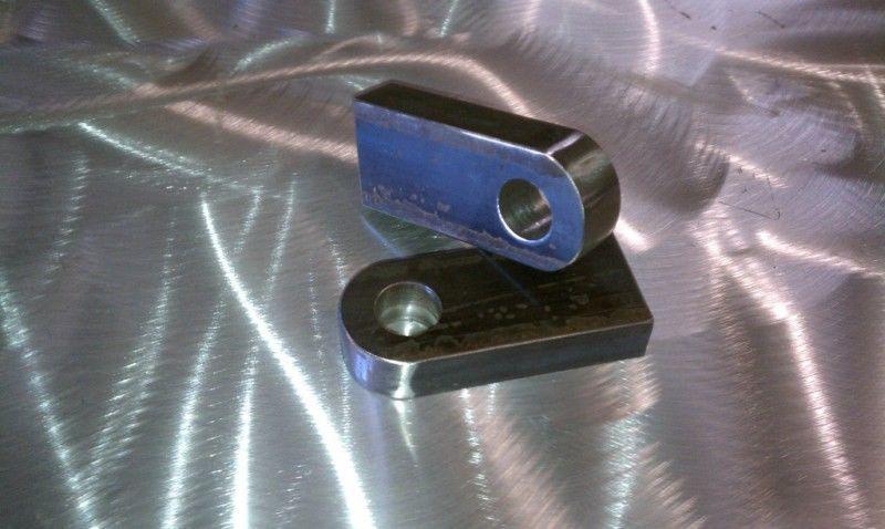 Extreme duty weld-thru  shackle mounts 1" thick! 