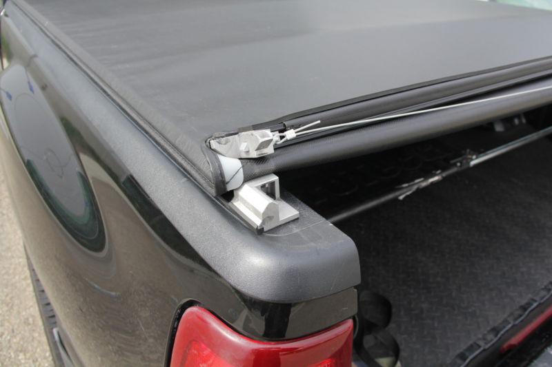 2004-2012 chevy colorado/gmc canyon 6' bed lock & roll up tonneau cover