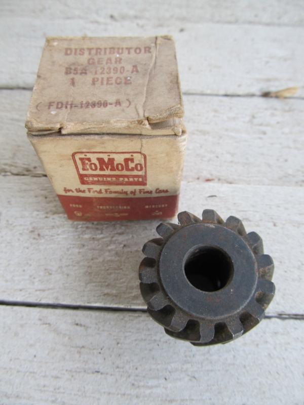 Nos ford 233 6 cyl 1955 1956 1957 1958 1959 distributor gear fomoco b5a-12390-a