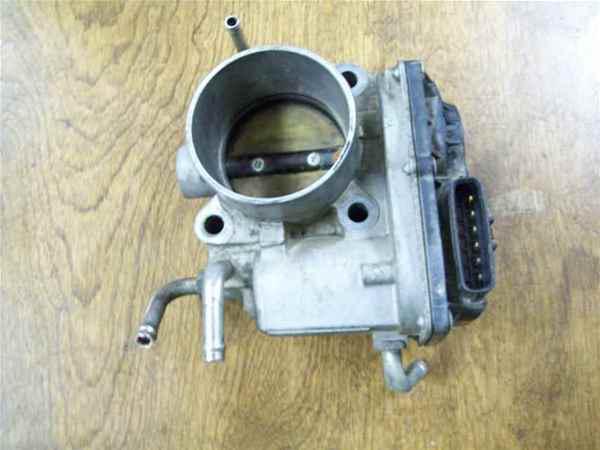 05 06 scion tc highlander throttle body 2.4l oem lkq