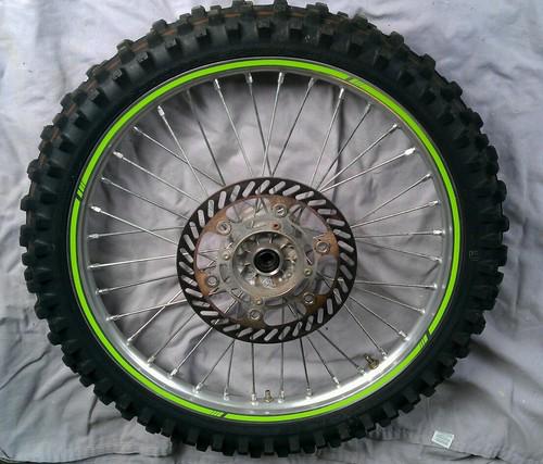 99 kawasaki kx250 front wheel