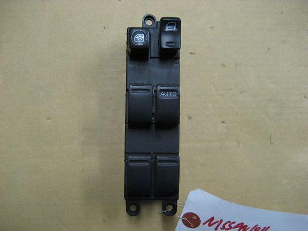 Nissan cube 2000 power window switch [0161900]