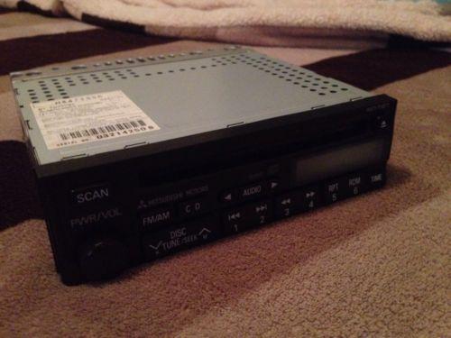 Mitsubishi galant lancer mirage mr472956  am fm car stereo cd player