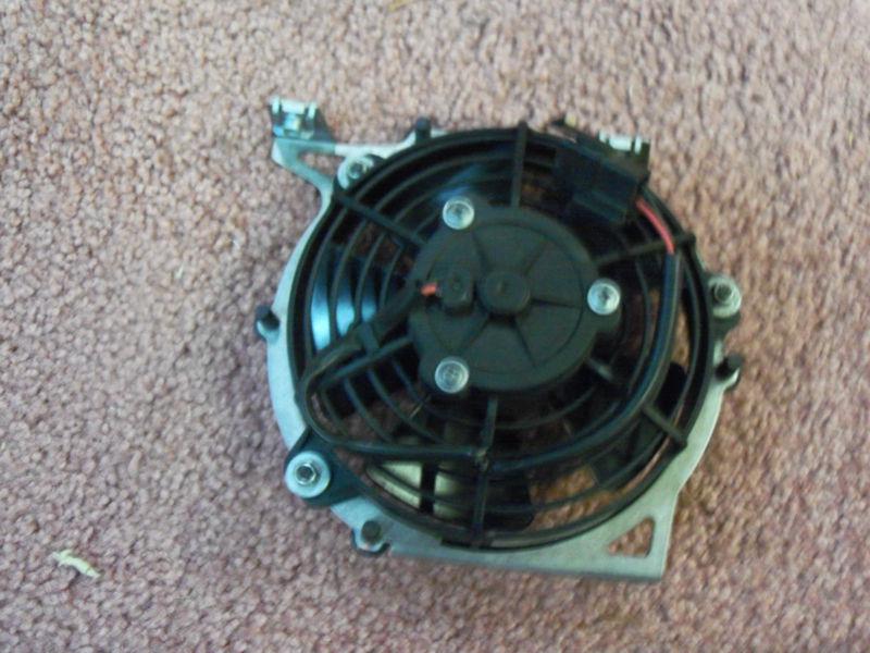 Aprilia sxv cooling fan