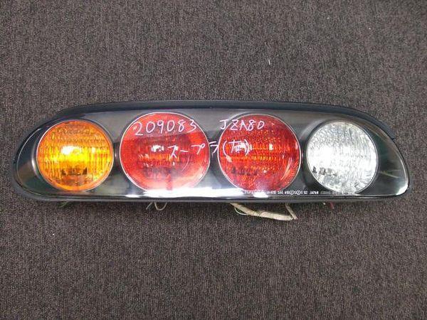 Toyota supra 1993 rear left combination lamp [8315600]