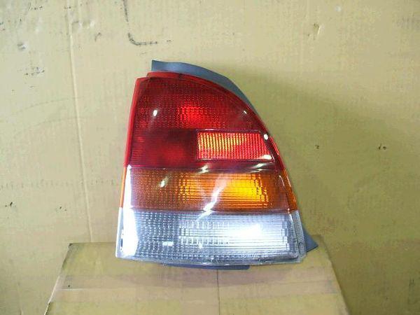 Toyota starlet 1997 rear left combination lamp [1515600]