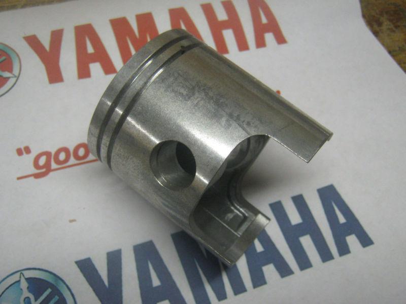 811-11635-00 yamaha sw396 gp396 1st oversize piston nos 