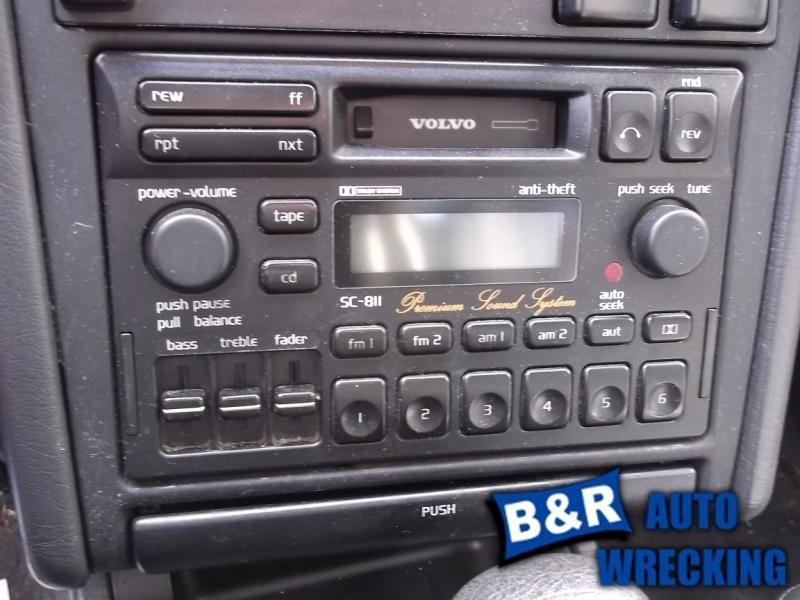 Radio/stereo for 95 96 97 volvo 850 ~