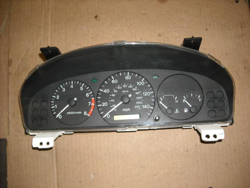 98 99 mazda 626 lx speedometer tachometer cluster