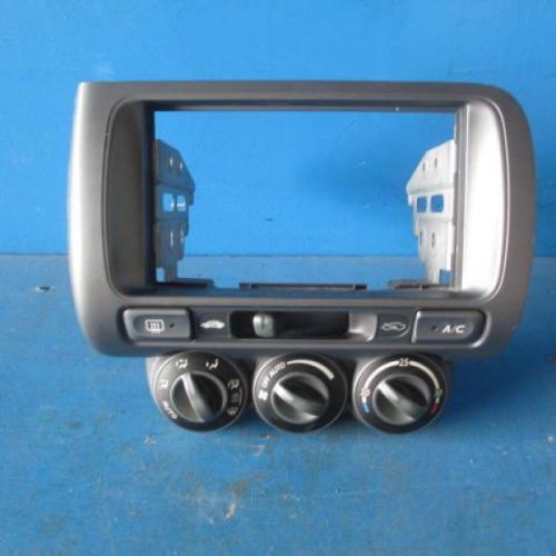 Honda fit 2002 a/c switch panel [1460900]