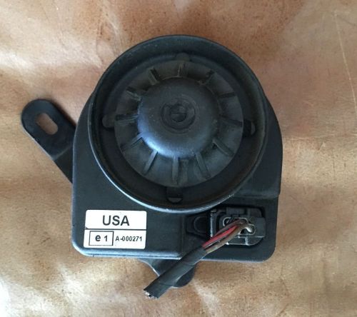 Bmw 2001-2003 e53 x5 alarm loud siren horn oem 838315314