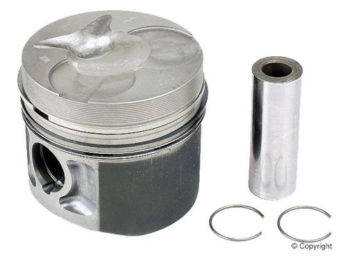 Mahle engine piston w/rings 060 33045 057 engine piston