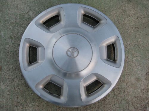 95-97 1995-1997 toyota tacoma metal hub cap wheel cap oem